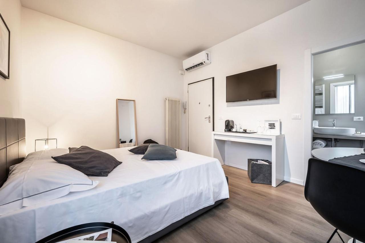 Emilia Suite Essence Modena Exterior photo